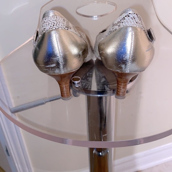 Joan  & David Luxe Series sling back heels 👠 in snakeskin pattern leather - Picture 4 of 7